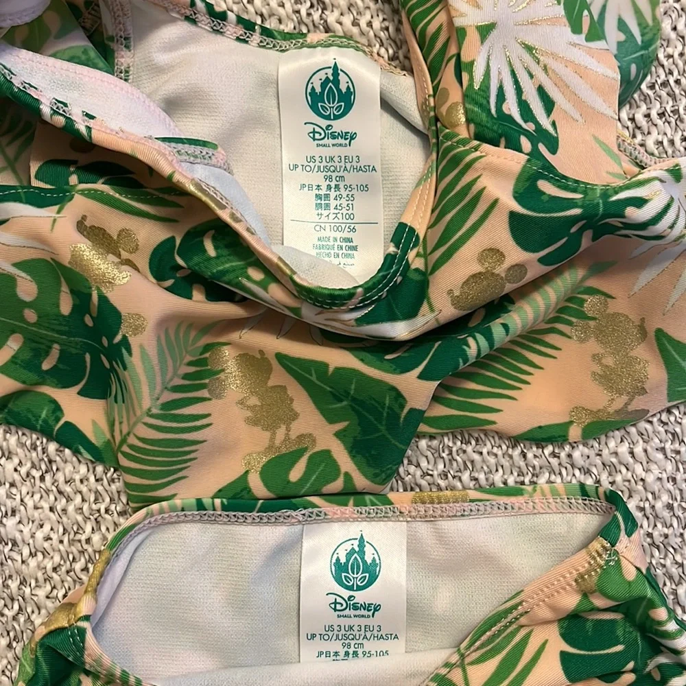 Disney Brand toddler girls swimsuit - Picture 2 of 3